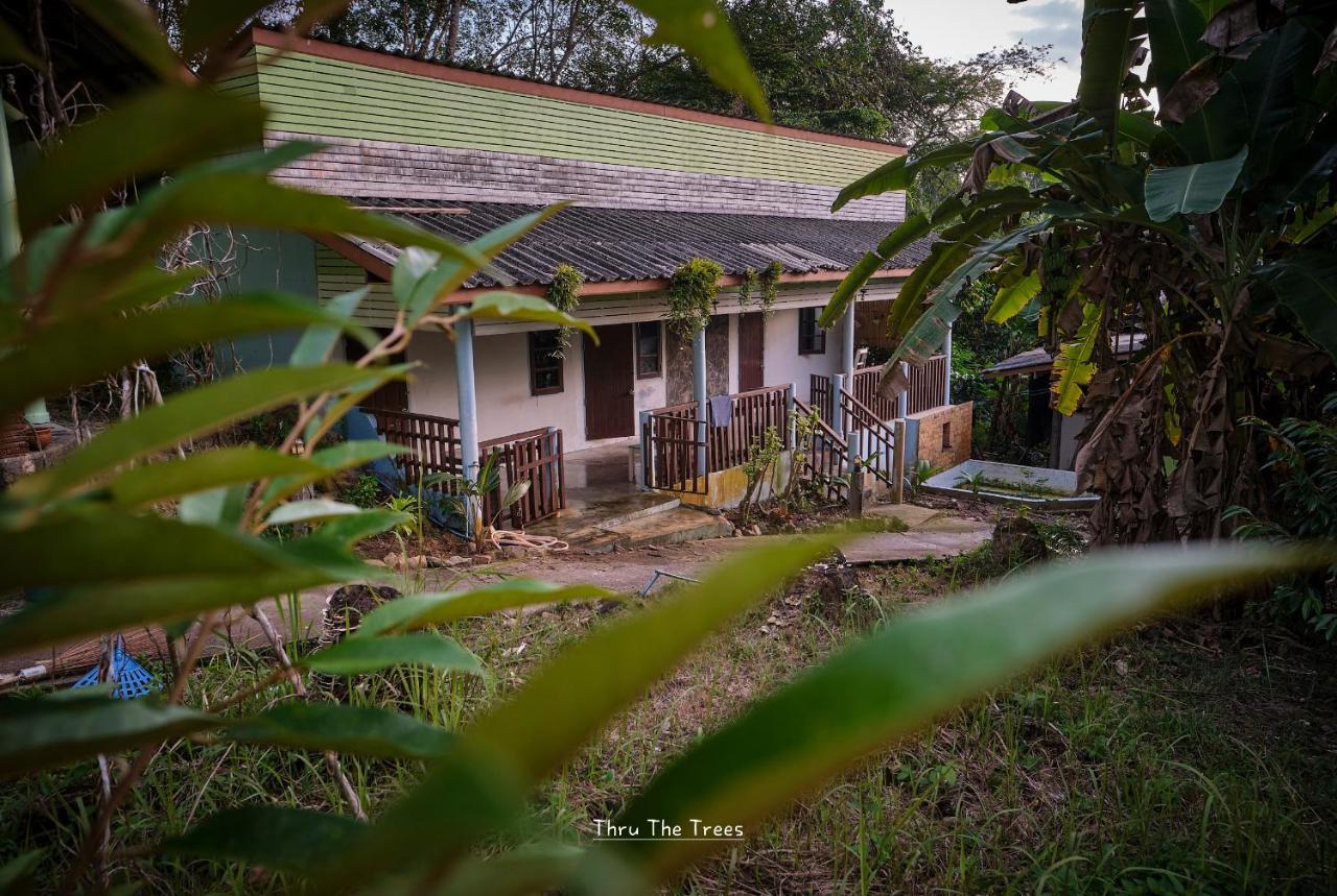 Hill Station Hostel At Chor Chaba Ko Kut المظهر الخارجي الصورة